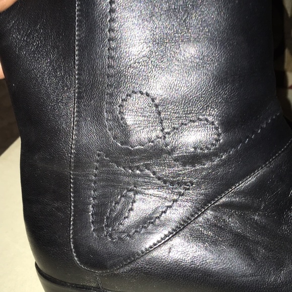 O.B.O.Boots like new - Picture 4 of 6